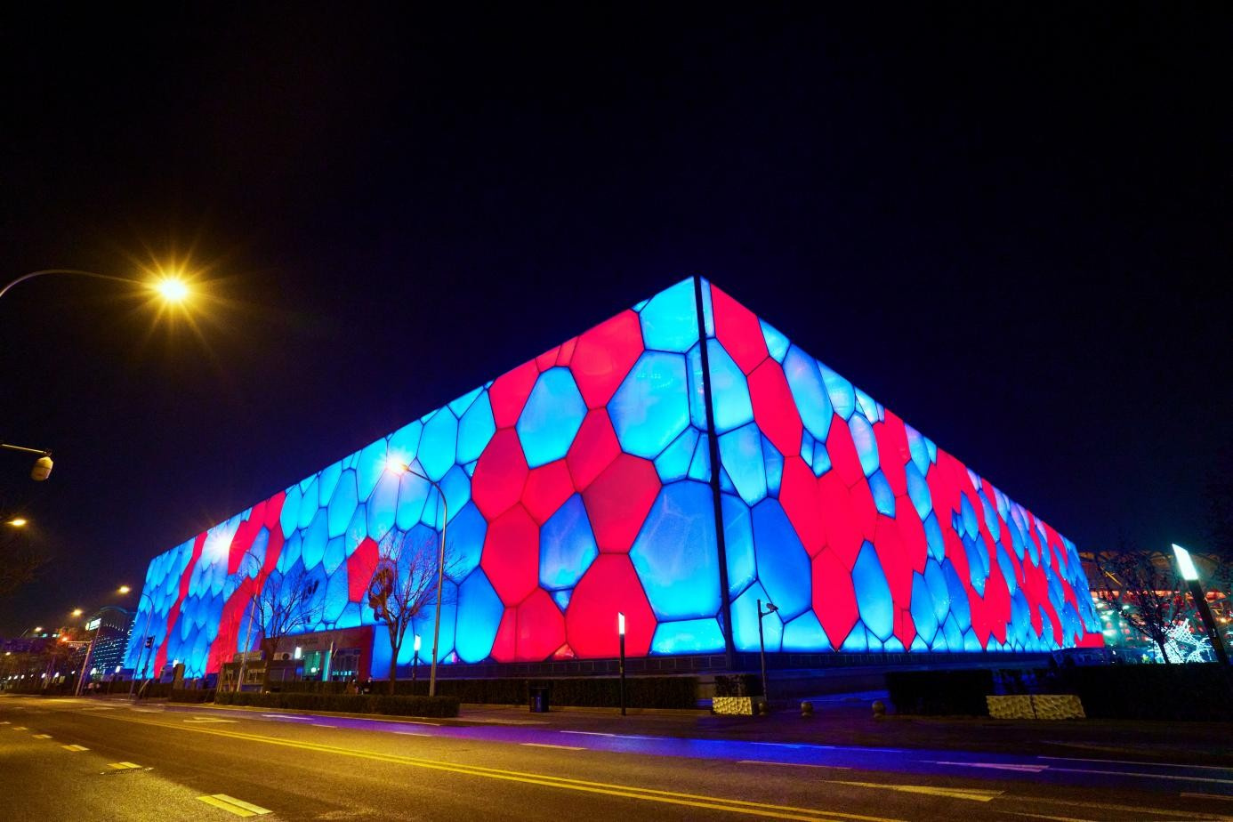 为什么在这款硬核军武游戏中，人人都沉迷开箱？ 