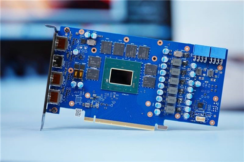 英特尔锐炫A750新旧驱动对比测试：全面提升游戏性能，XeSS帧率翻倍! 