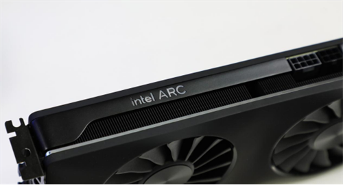 性能打磨完备，创新应用落地，2023英特尔锐炫全方位成长！